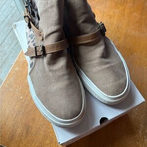 Stylish Brown Women’s Shoes